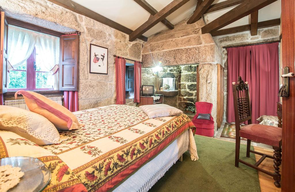 Pazo Da Fraga Hotel Albeos Ruang foto